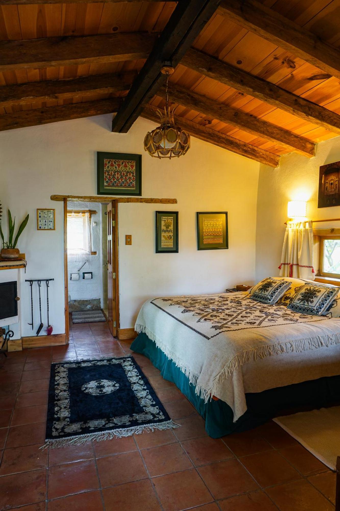 Hotel Rancho San Cayetano Ситакуаро Экстерьер фото
